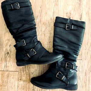 Size 13 SUPER CUTE knee high boots (fleece lined)